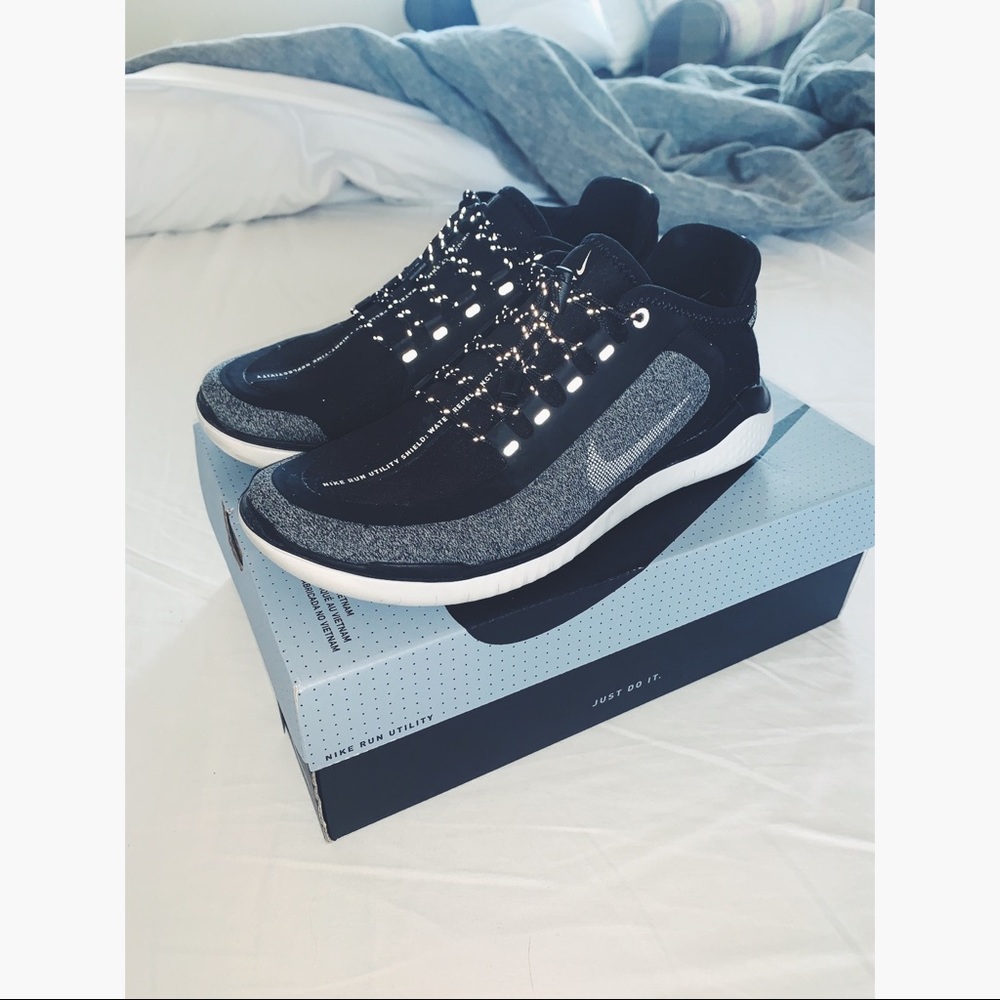 Nike Free RN 2018 Shield Water Repellent Running